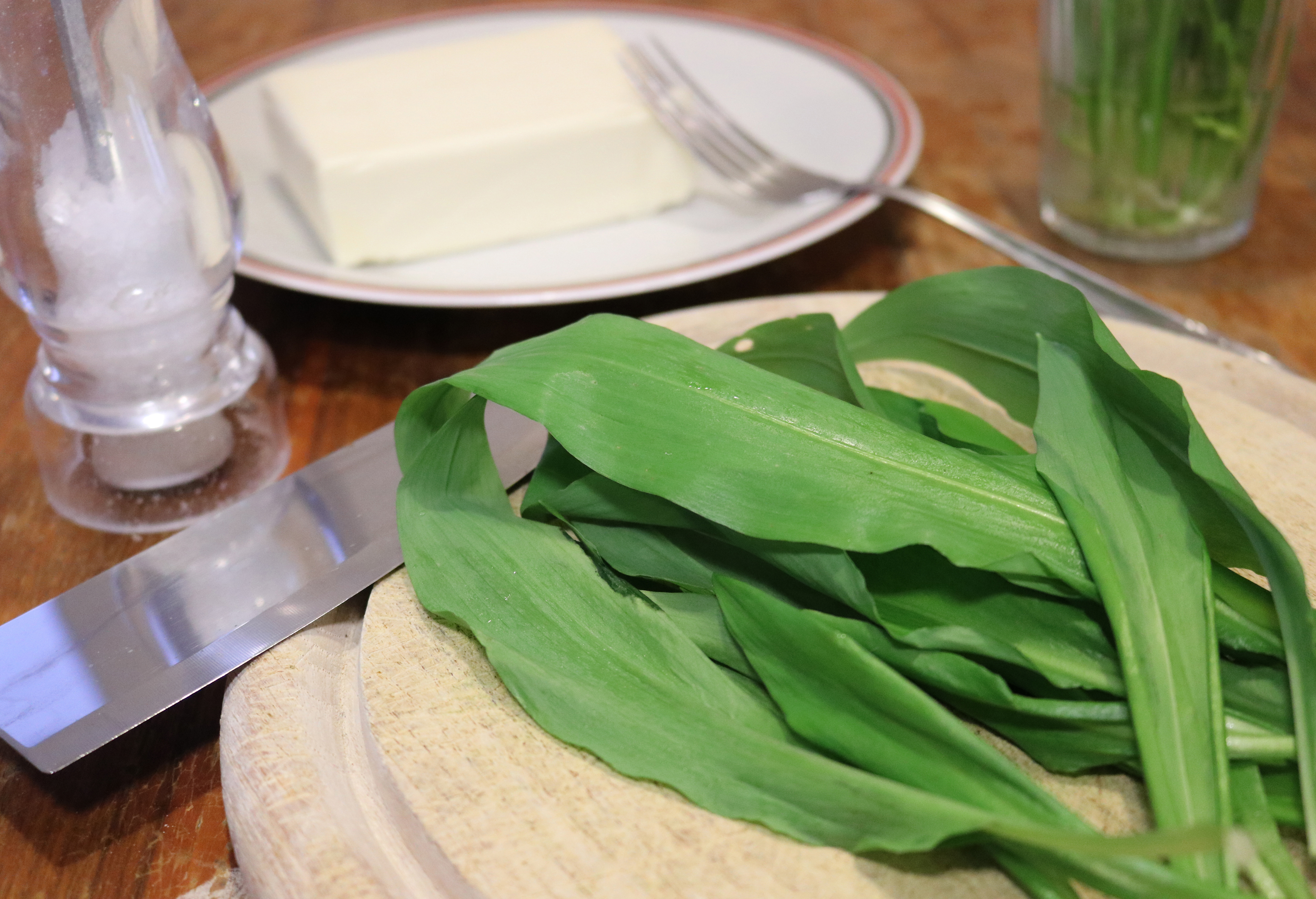 Bärlauchbutter - vegan und selbstgemacht - Dailyvegan