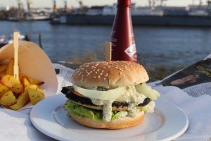 Vischburger mit Chips