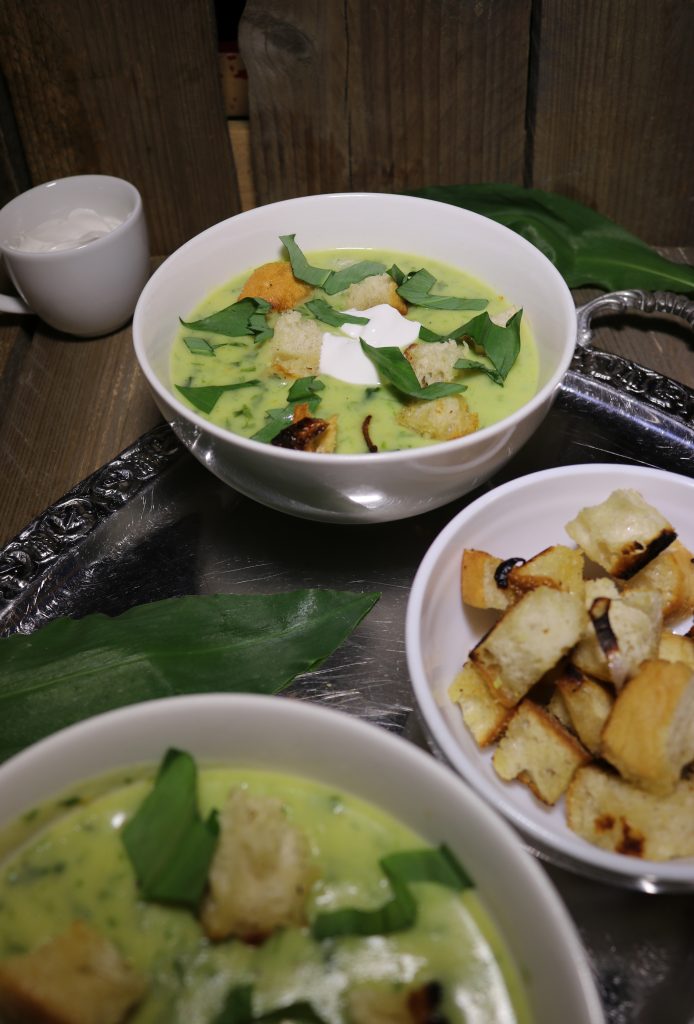 Bärlauch-Kartoffel-Cremesuppe mit Croutons: einfach und schnell gekocht
