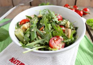 CousCous-Salat mit grünem Spargel und Veta