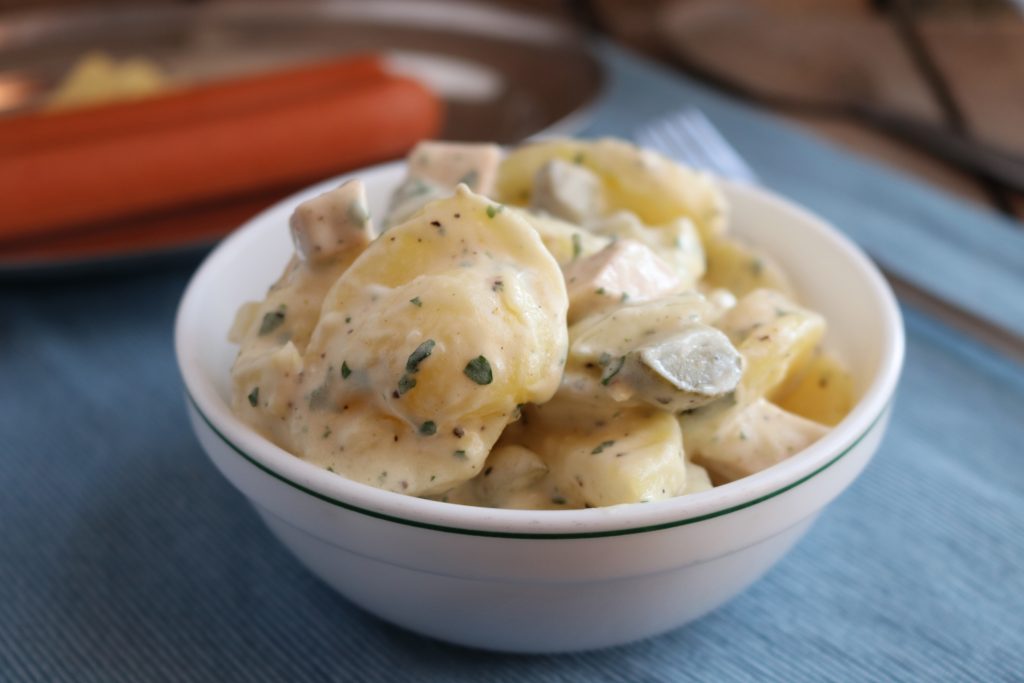 Kartoffelsalat mit Würstchen