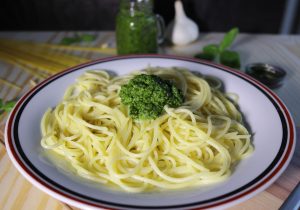 Spaghetti mit Pesto Genovese