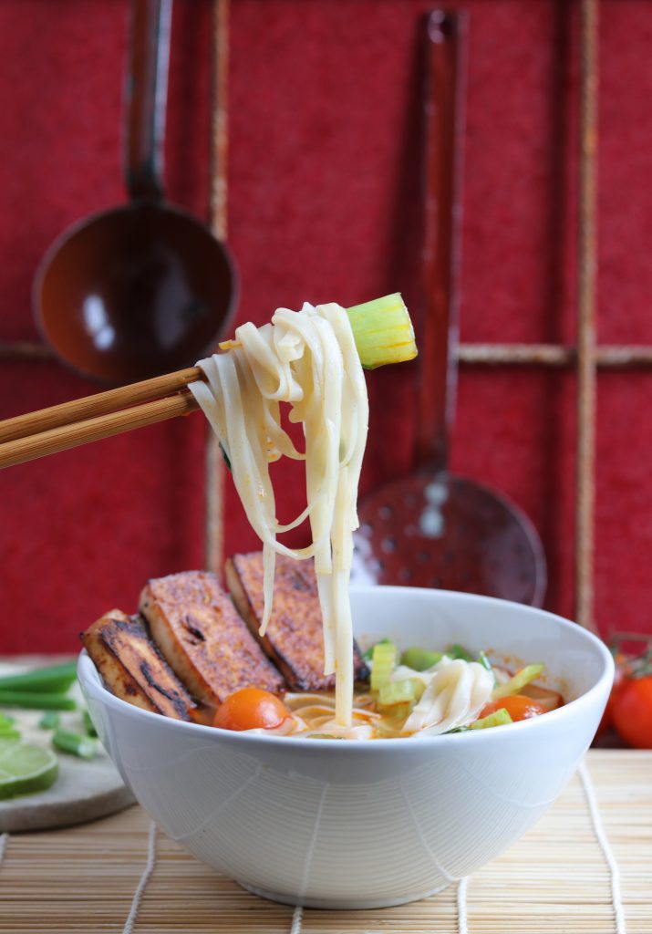 Zitronengras-Nudelsuppe. Gesund genießen!