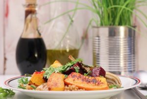 Bulgur mit geröstetem Kürbis, Fenchel und roter Beete