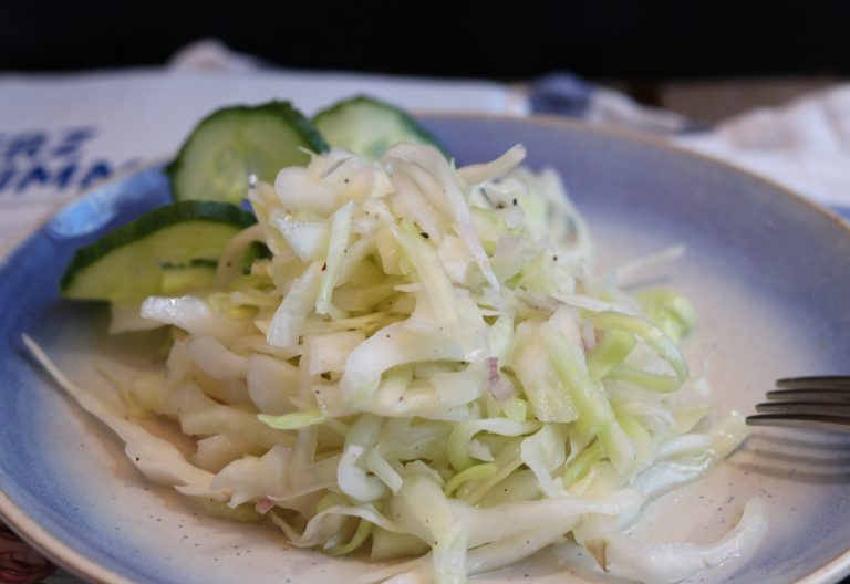 Krautsalat - griechisch und selbstgemacht - Dailyvegan