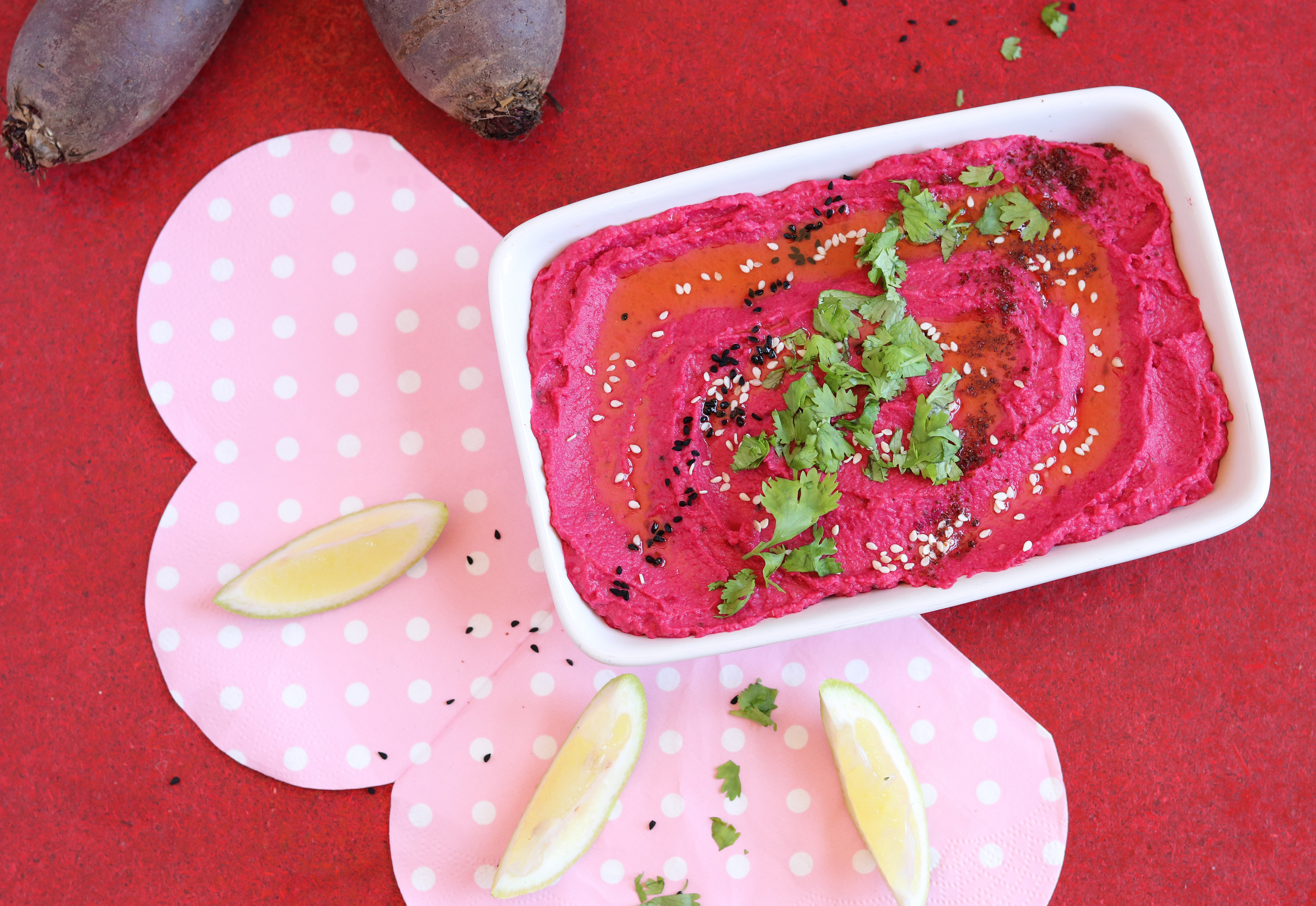 Rote Beete Hummus – schnell und einfach zubereitet