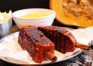 Spare Ribs mit Kürbispüree und Coleslaw