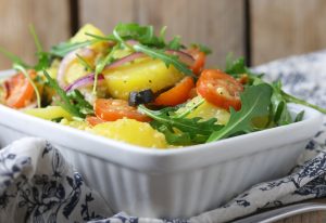 Mediterraner Kartoffelsalat