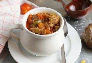 Ungarische Gulaschsuppe