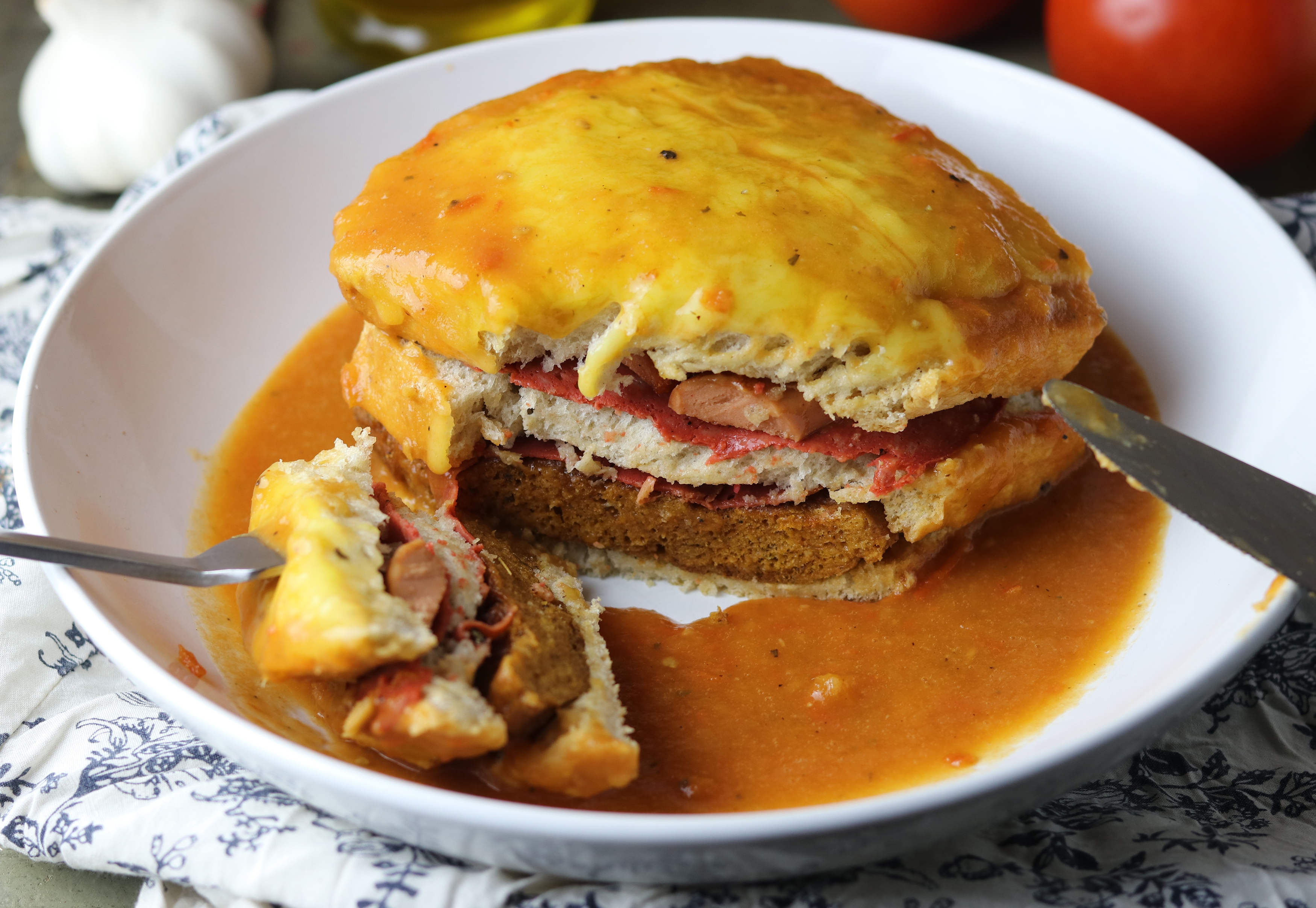 Portugiesische Francesinha