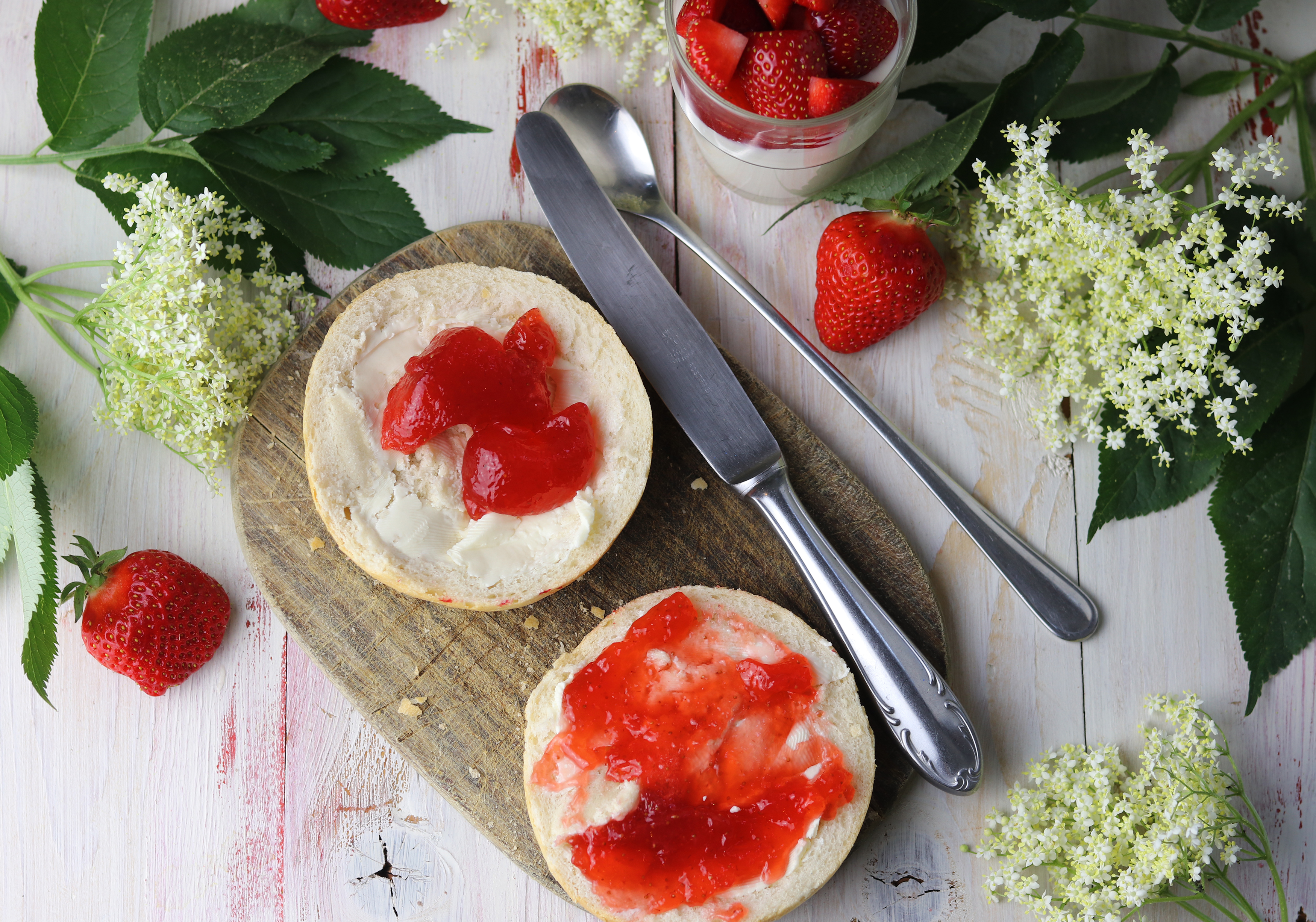 Holunderblüten-Erdbeer-Marmelade