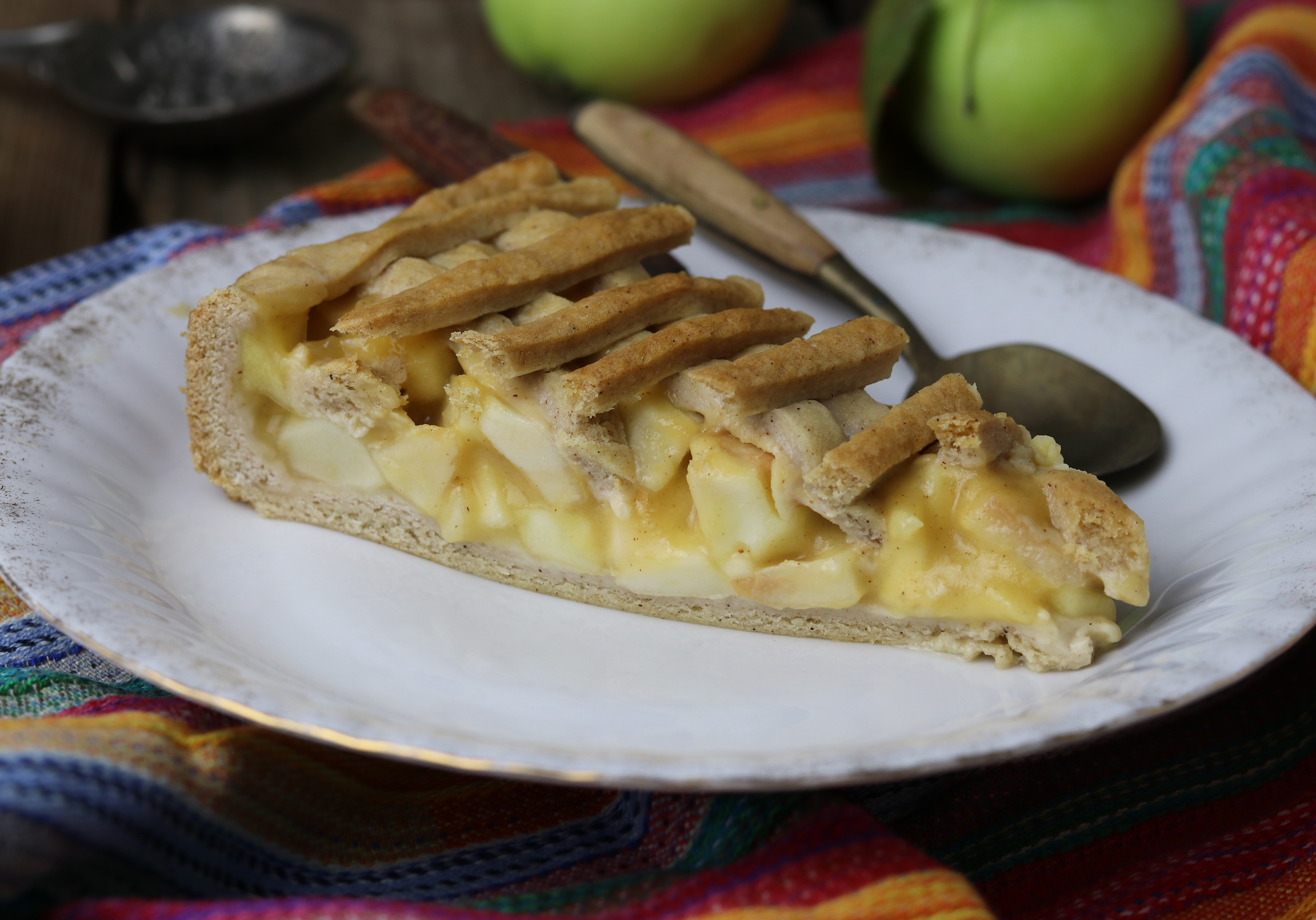 Apple Pie - gedeckter Apfelkuchen mit cremiger Füllung! - Dailyvegan