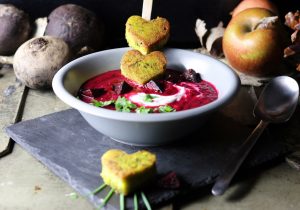 Rote Beete Apfel Suppe