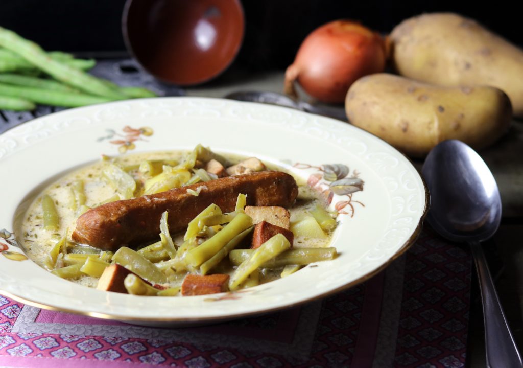 Schnippelbohnensuppe – mit frischen grünen Bohnen