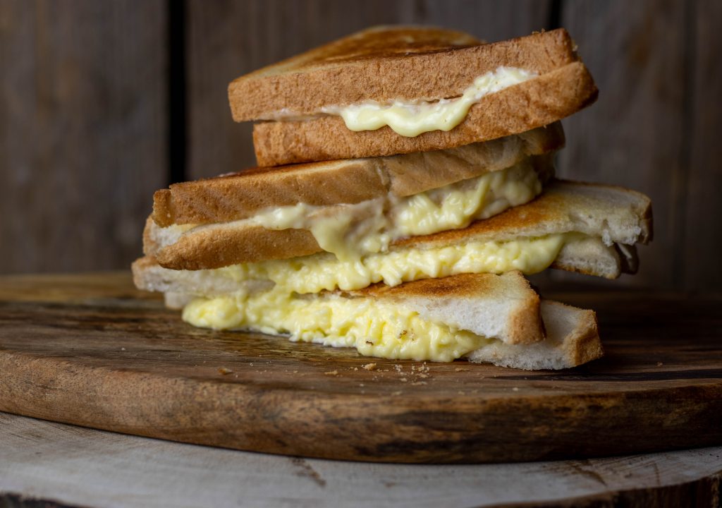 Grilled Cheese - Gegrilltes Käsesandwich - Vegan! - Dailyvegan Grilled Cheese - Gegrilltes Käsesandwich - Vegan! - Dailyvegan