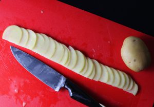 Preparing the potato roses