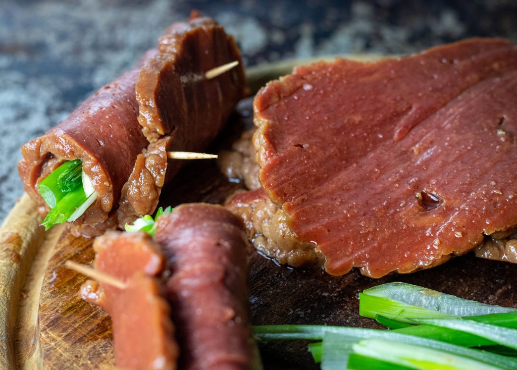 Negimaki japanische Fleischröllchen vegan aus Seitan Dailyvegan