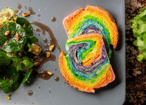 Buntes Regenbogenbrot