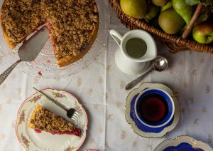 Leckerer Zwetschenkuchen auf der Kaffeetafel