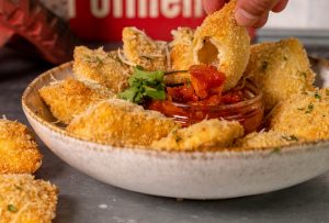 Toasted Ravioli - Frittierte Ravioli - mit veganen Käseravioli