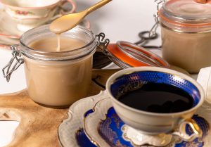 I also love to bake a vegan key lime pie withmy condensed milk