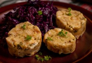 Vegane Semmelknödel - Eine festliche Beilage