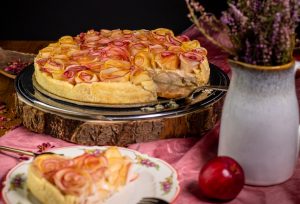 Mouthwatering apple rose tart