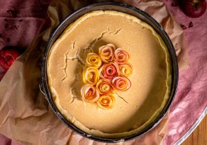 Plenty of roses left to do. Since I want to fill the whole tart.