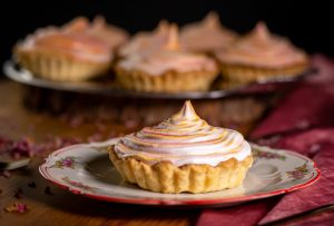 Die Baiserhaube mache ich aus Aquafaba