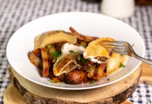 Vegane Piroggen mit Hack-Pilz-Füllung