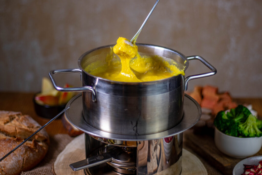 Schweizer Käsefondue vegan zubereiten