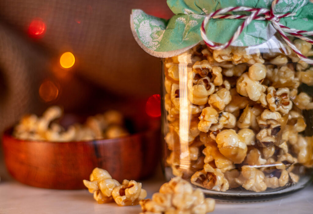 Man kann Glück nicht kaufen, aber man kann Karamell Popcorn machen! Um genau zu sein: gesalzenes Karamell Popcorn!