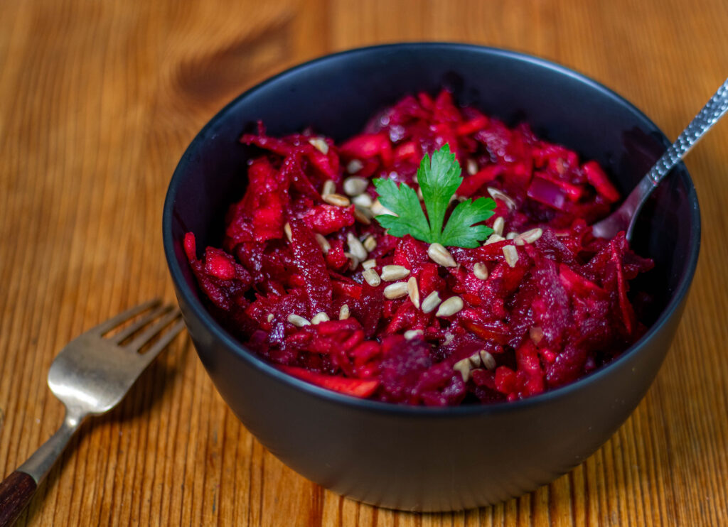 Rote Beete Rohkost - Wintergemüse als Salat