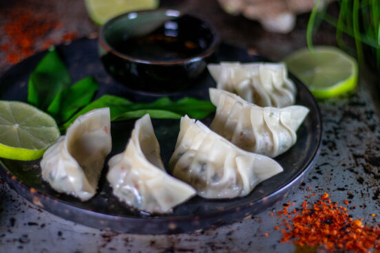 Bärlauch-Gyoza: vegane, asiatische Potsticker mit Bärlauch