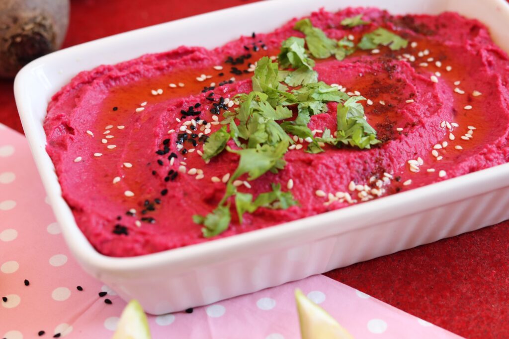 This beetroot hummus is reminiscent of classic hummus, but the beetroot gives it a special kick in it's taste