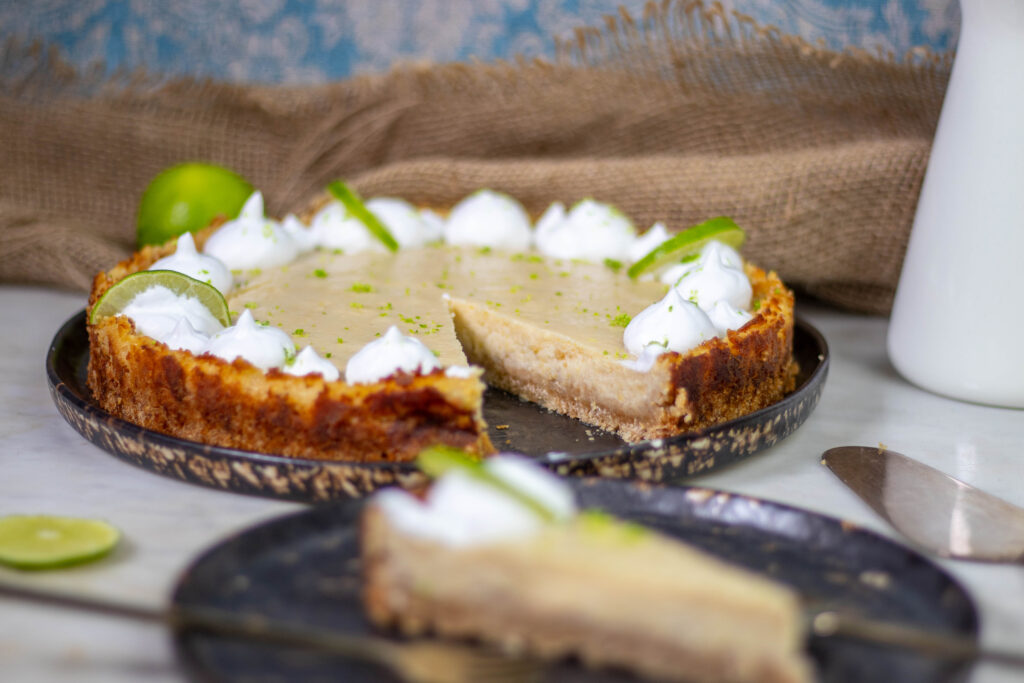 Vegane Limettencremetorte - ein erfrischender, süßer Genuss