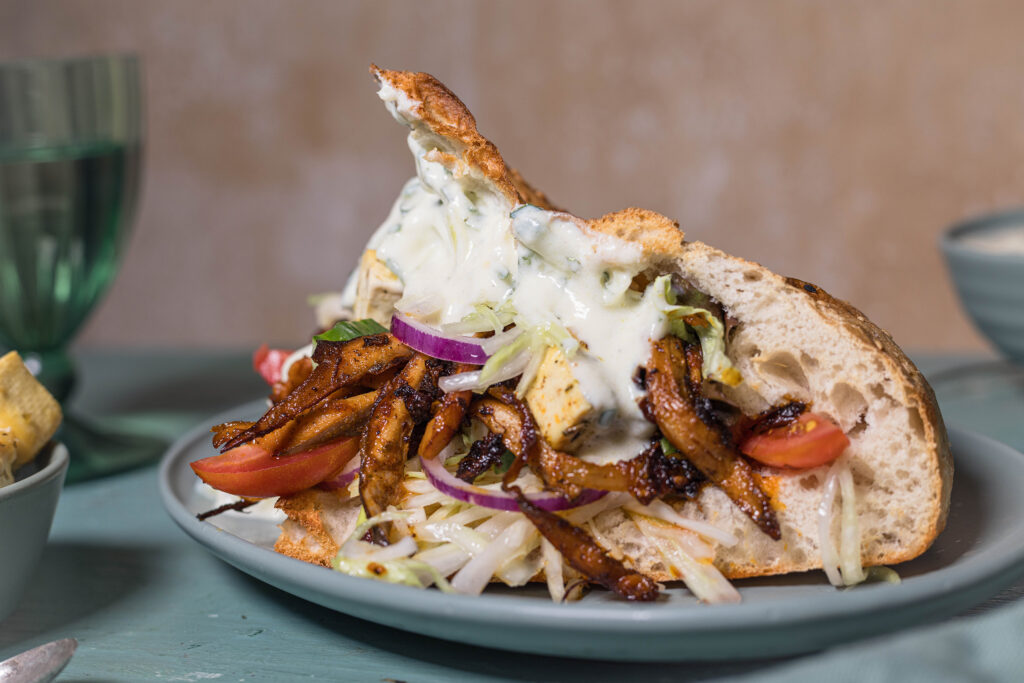 Veganes Austernpilzgyros im Fladenbrot