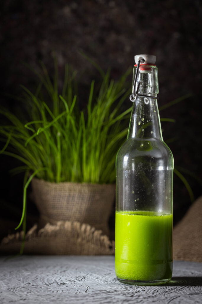Schnittlauchöl, selbstgemacht, quietschgrün, aromatisch