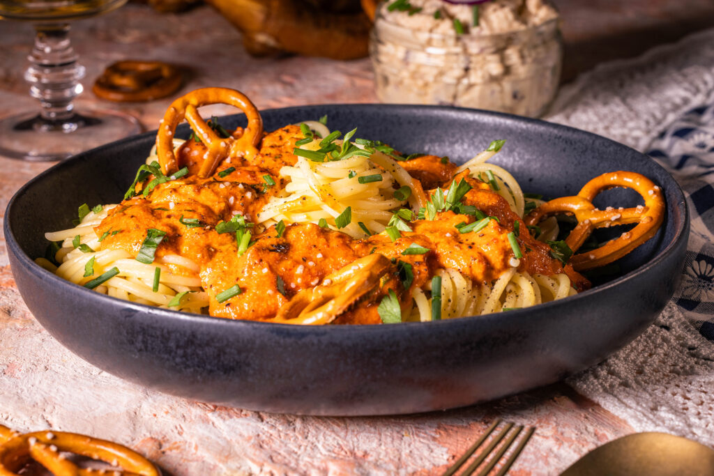 Spaghetti alla Camembert – Pasta mit Obazda-Sauce - vegan
