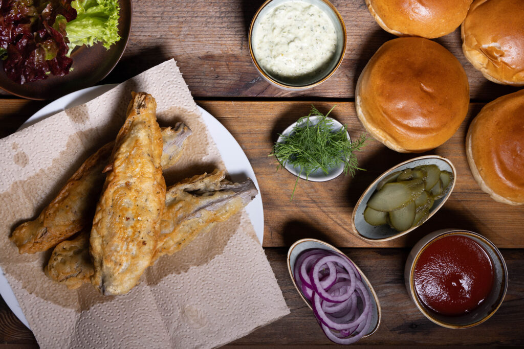Alle Zutaten für die No Catch Fishburger.