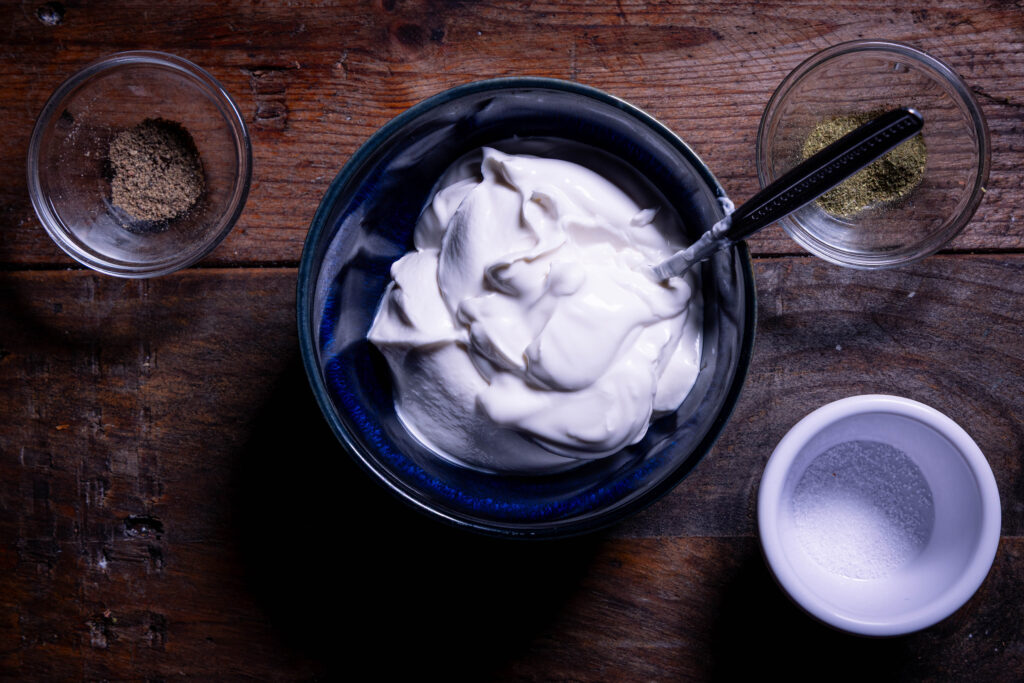 Alle Zutaten für die helle Creme.