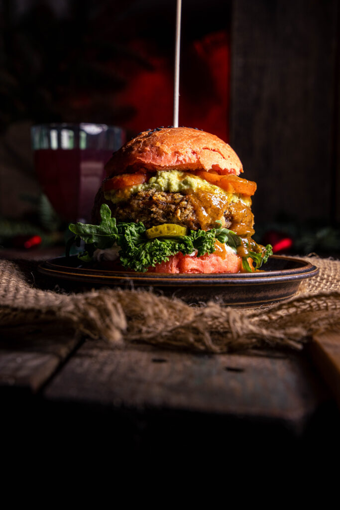 Zero Waste Bouletten - aus Bratensaucentrester -als Burgerpatty auf einem Burger