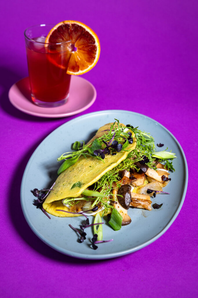 Blattsenf-Omelettes - vegan - gefüllt mit Kräuterseitling