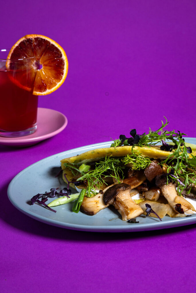 Blattsenf-Omelettes - vegan - gefüllt mit Kräuterseitling