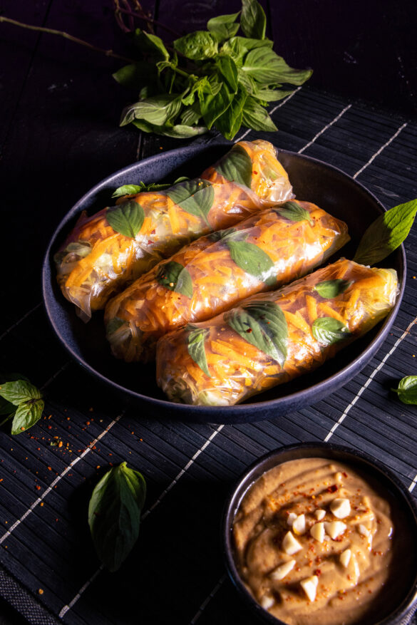 Vietnamesische Sommerrollen mit veganer Ente
